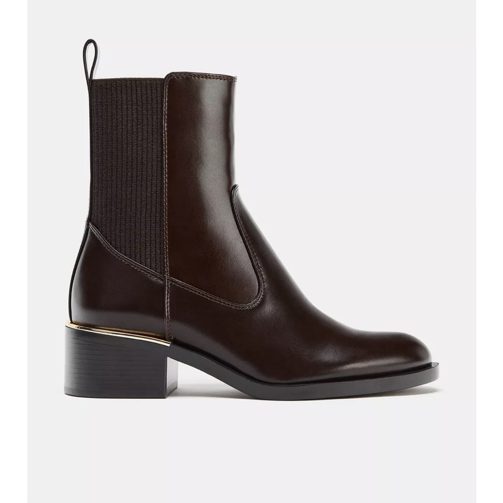 Zara brown low heeled ankle boots with gold metallic detail